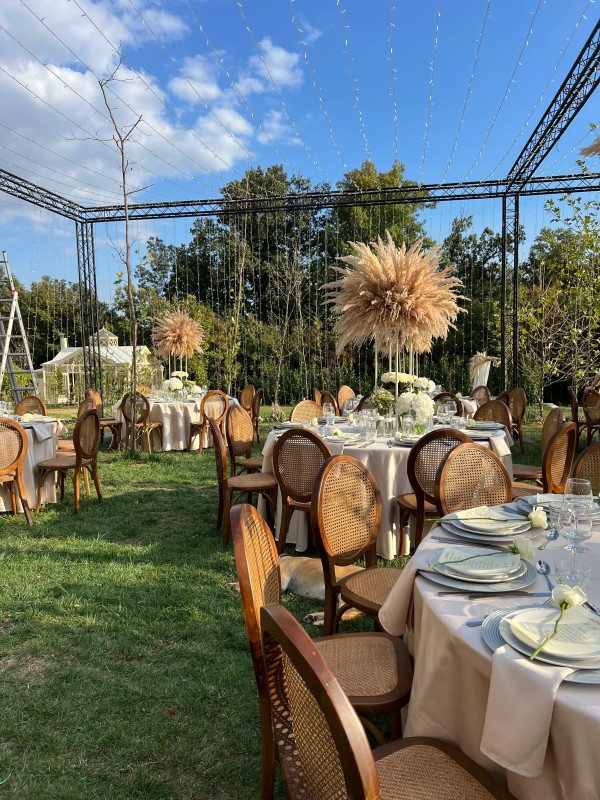 Hotel Hyde Hill / Bikini and Champagne